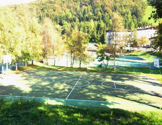 I campi sportivi immersi nel verde