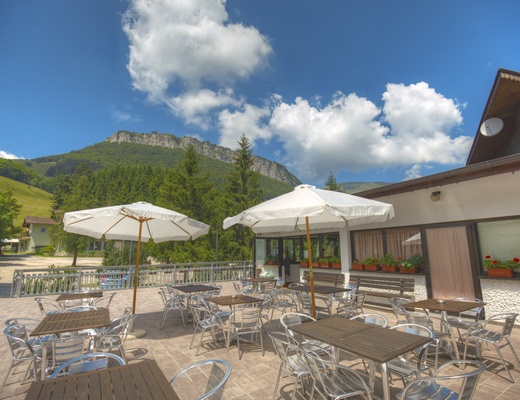 Il nostro terrazzo per un aperitivo al fresco