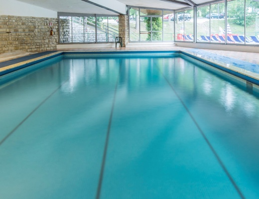 La piscina coperta: la vasca grande di 19×9 metri